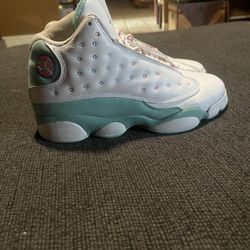 Womens Jordan 13 Retro’s 
