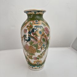 Vintage Moriage bird and flower vase $35