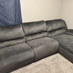 Reclining Movie Theater Couches! 
