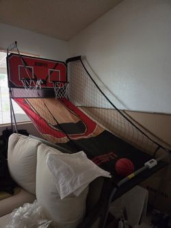 indoor basketball arcade