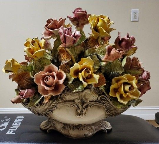 Capodimonte Centerpiece