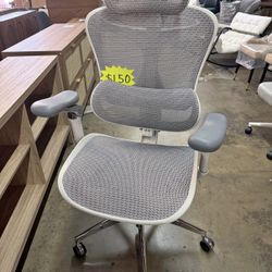 New assembled Ergonomic Office Chair with Ultra-Soft 6D Armrests, Dynamic Lumbar Support, Seat Depth