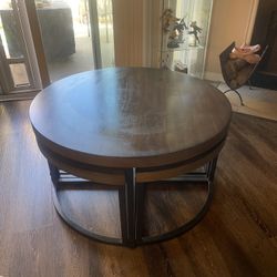 Nesting Coffee Table w/ 4 stools. 