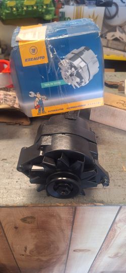 1 Wire Gm Chevrolet Alternator New In Box,rat Hot Rods Custom. 86 Older . 35th Ave And McDowell Phx