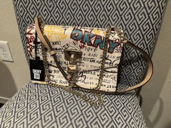 Brand new DKNY Purse