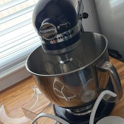 Kitchen Aid Mixer (Blue)