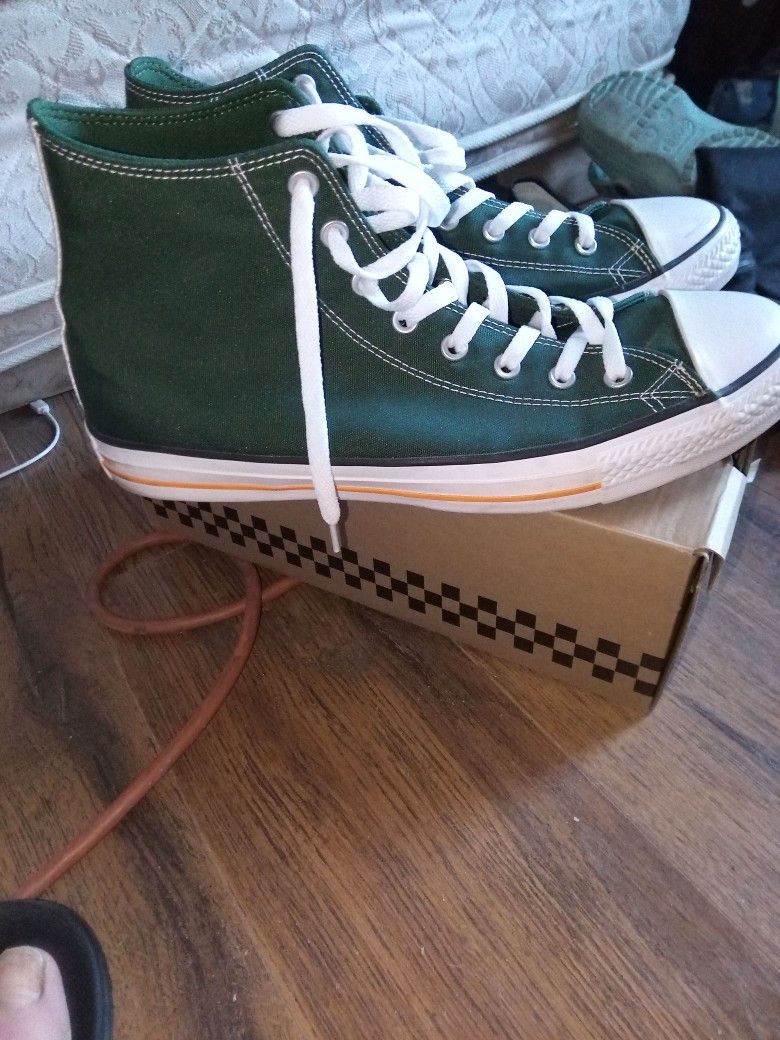 NEW High Top Chuck Taylor Converse 