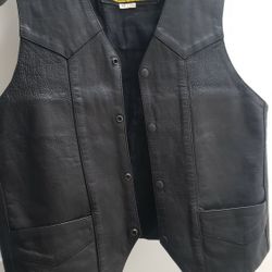 Medium Men's Black Leather Vest Size 42