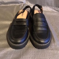 Women Torrid Size 9 WW Sling Back ULug Loafer 