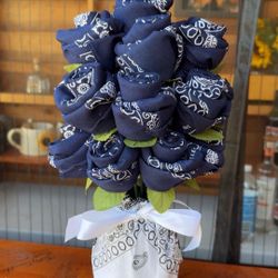 Bandana Roses Blue Bouquet Flowers 