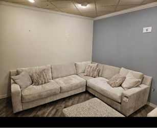 New Louis shanks sectional sofa