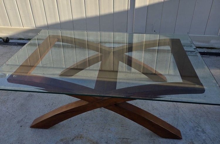 Wooden Cross Leg Coffee Table With Heavy Durable Glass Top.
( H:17" W54" D:36")