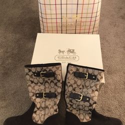 Coach Khaki Tinah Signature Winter Boots