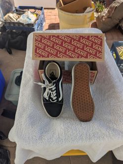 Vans, converse bundle