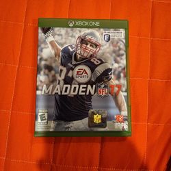 X Box 1 Game Madden NFL 17 EA Sports Franchise Mode.