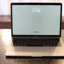 MacBook Pro 13" 2019 Touchbar