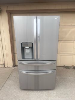 Refrigerator LG Stainless Steel 4 Door