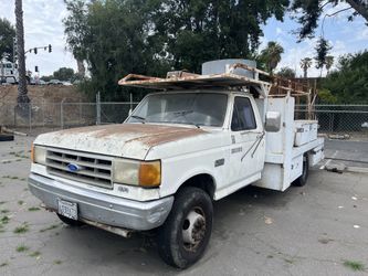 1989 Ford F350 Work truck
