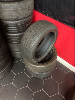 Set de llantas cualquier medida $150 sin instalar $220 instaladas y balaceadas con 70 % de vida
