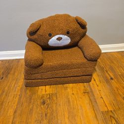 Beat Fold Out Toddler Chair 