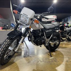 2025 Yamaha TW200