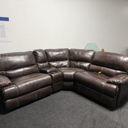 Sectional $400 - Free Delivery 