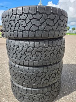 265/60/18 Toyo open country