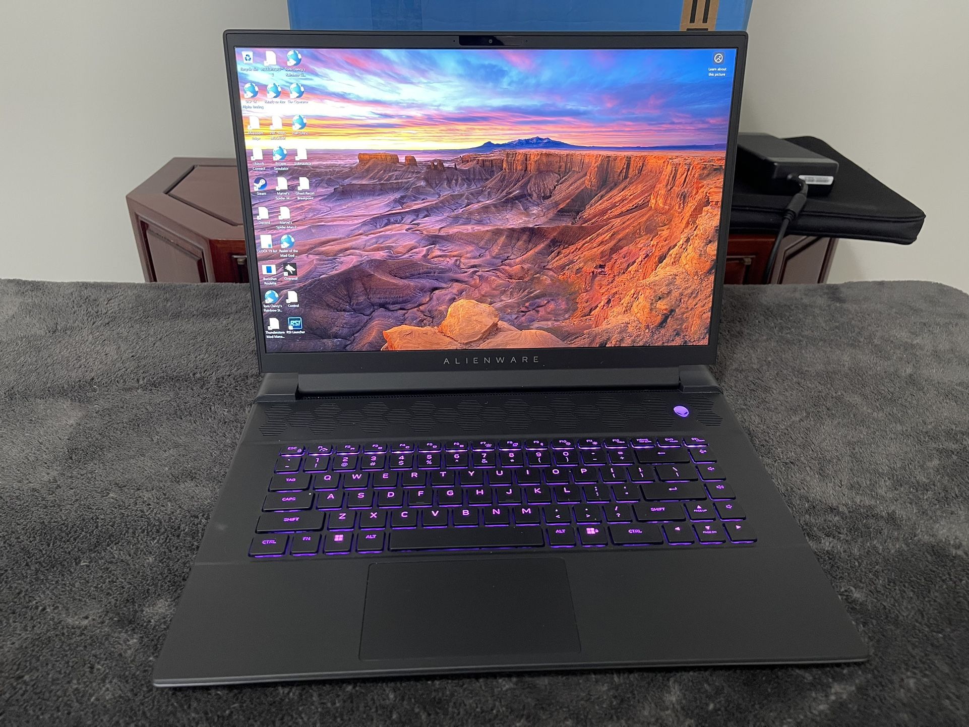 Alienware M16 R1 Gaming laptop
