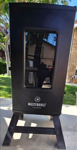Masterbuilt Electric Smoker