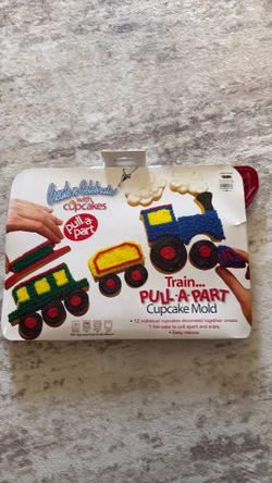 Train Pull Apart Cupcake Mold