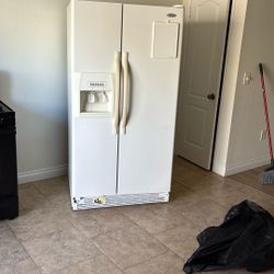 Whirlpool Fridge 