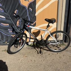 Dynacraft Mountain Bike