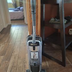 Shark Upright Swivel Steering Vacuum- 
