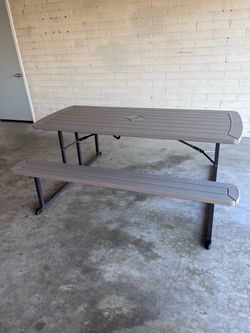 Cosco folding picnic table
