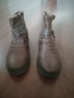 Ankle Boots Women's Size 7