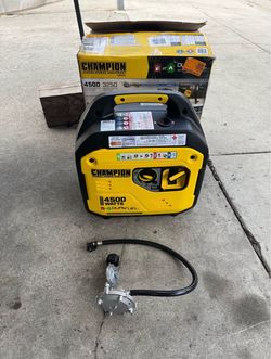 Champion Power Equipment 4500/3250-Watt Recoil Start Gasoline/Propane Powered Dual Fuel Inverter Generator with Quiet Technology and CO Shield
