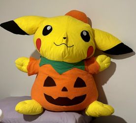 Pokemon Halloween Pikachu Pumpkin Jumbo Plush 14” Toy 