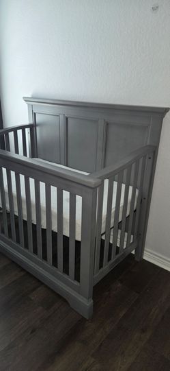 Crib with mattress