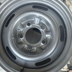 15x7 Chevy Rally wheels 