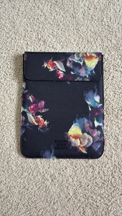 Herschel Supply Co. IPad case