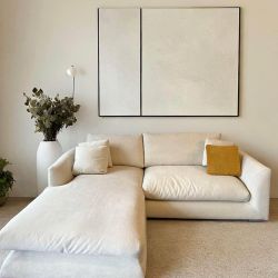 ( Free Delivery ) 102“ Brown Bob’s Furniture great couch Sectional