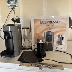 Nespresso Vertuo plus With Milk Frother 