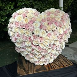 Flower Bouquets/ Arrangements
