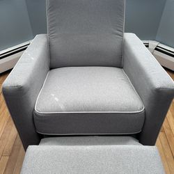 Recliner And Swivel Glider (DaVinci Piper)