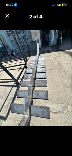 Metal Sign Post Base Brackets Set
