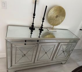 Transitional 3 Doors Mirrored Sideboard