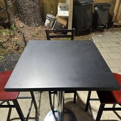Very Nice Bar Table !!