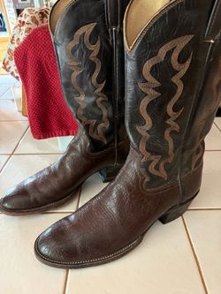 Boots men’s Size 12 B Brown leather
