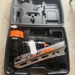 Full Head Framing Nailer with Case