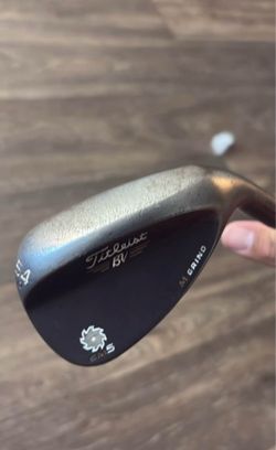 Titleist Vokey SM5 54° M Grind Wedge